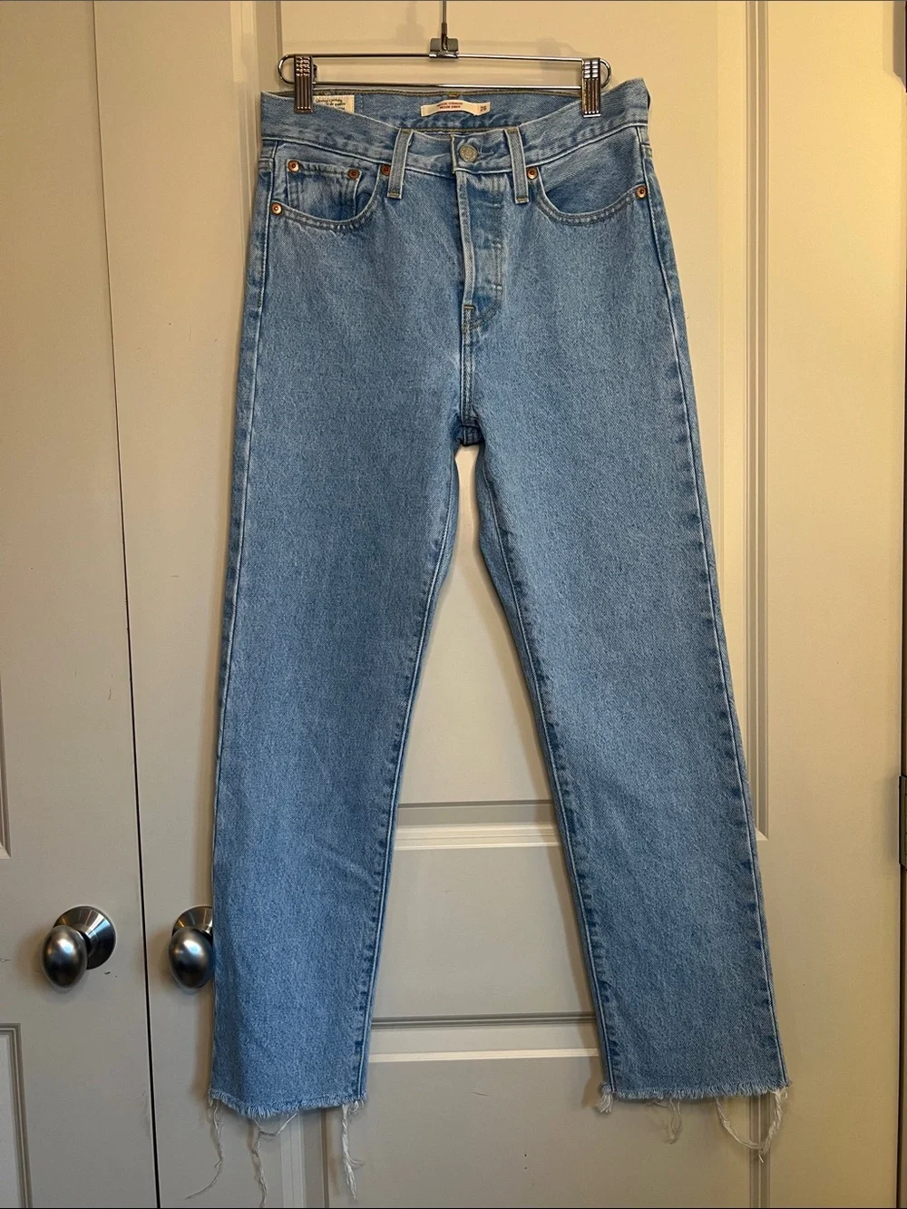 Levi’s Wedgie Straight Jeans Size 26 - Picture 2 of 5